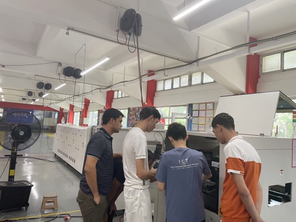 Solda Pasta Treinamento e aceitação da impressora em I.C.T