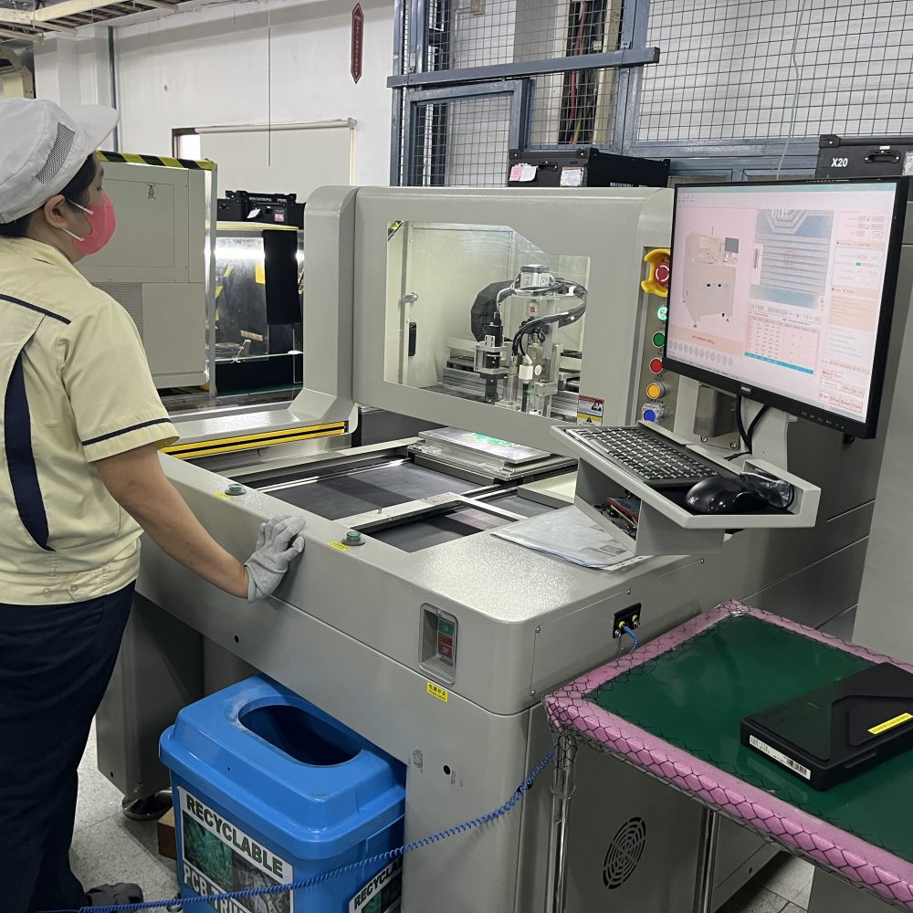 I.C.T | Desktop PCB Máquina Roteadora Circuito