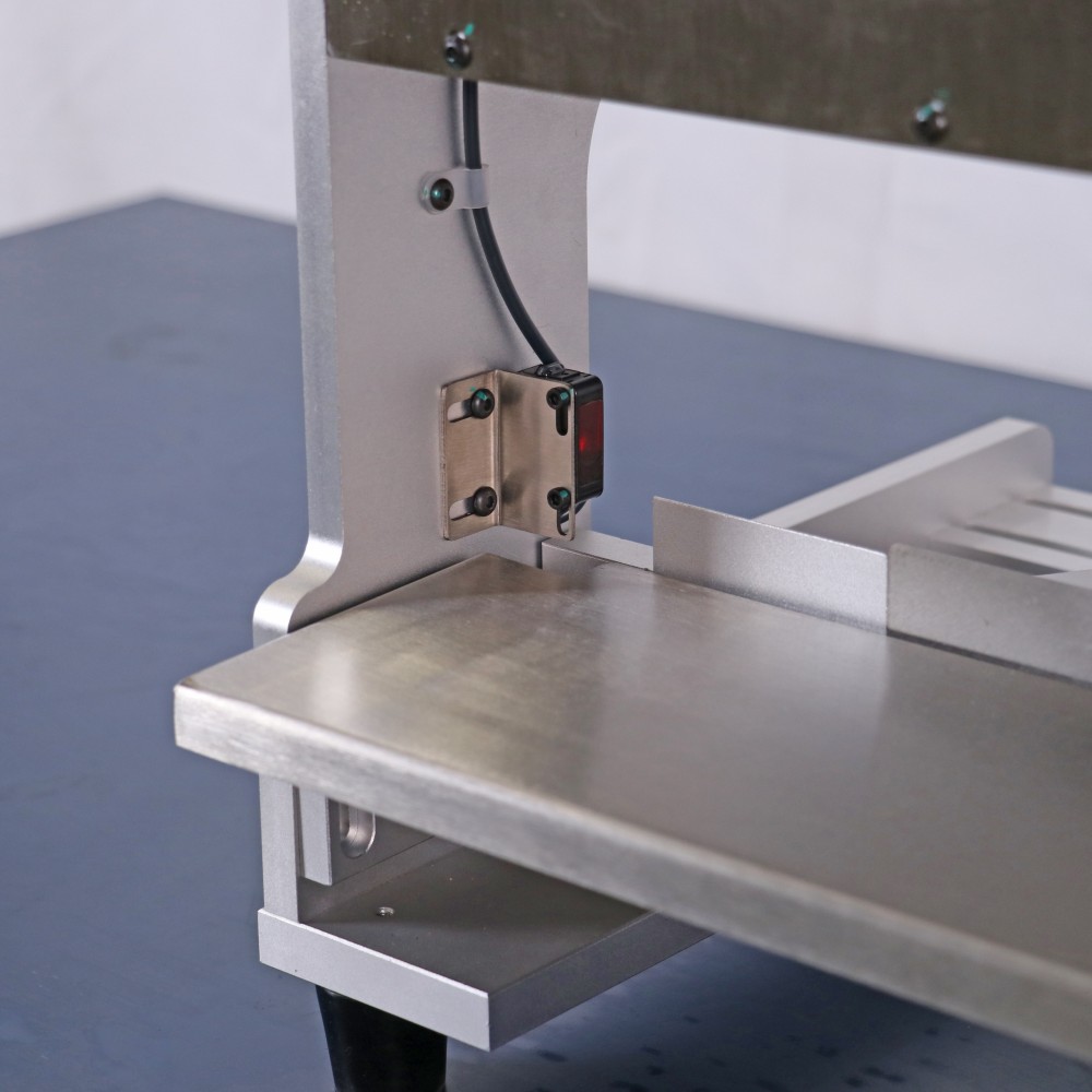 I.C.T-100A | Roteador modelo desktop PCBA 