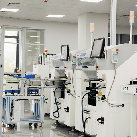 JUKI JM-20 | Insersor de formulário ímpar do equipamento de inserção DIP de componente automatizado para conjuntos de PWB