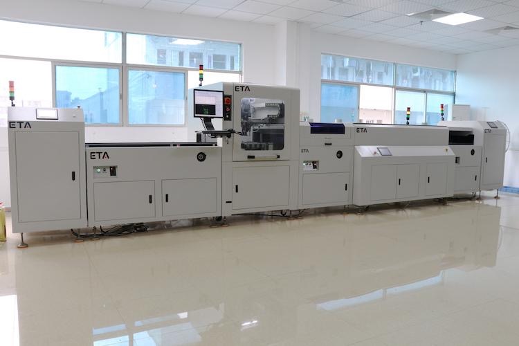 PCB Máquina de revestimento isolante na linha de montagem SMT PCB